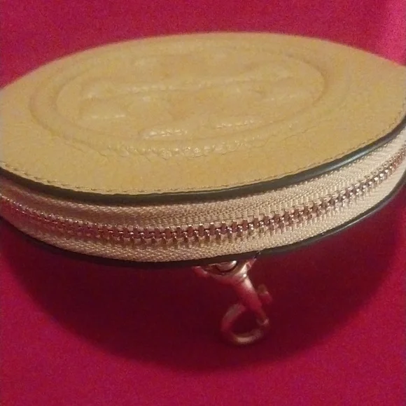 Tory Burch Coin Pouch - Picture 5 of 6